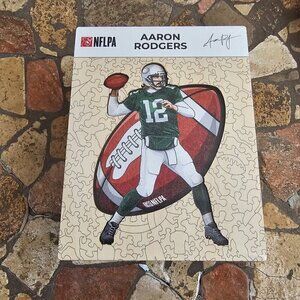 New Aaron Rodgers NFLPA Wooden Puzzle 270 Pieces by Iconic Puzzles, Sealed